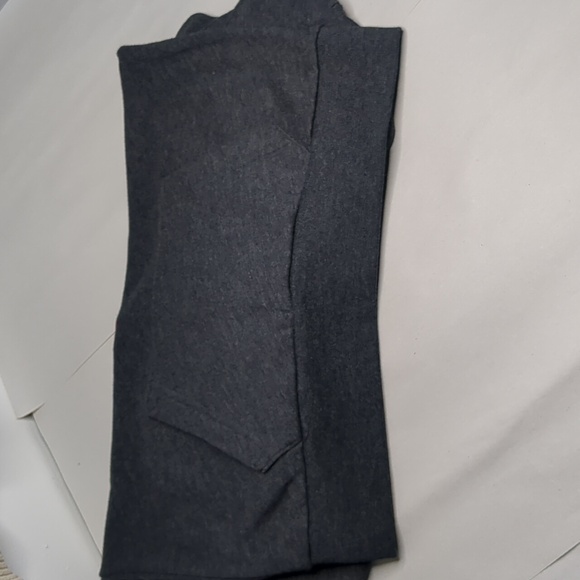 Aeropostale Women's Charcoal Black & Pink Hoodie Sz XS Pullover V-2 - Picture 9 of 9